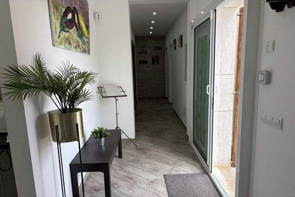 Heller Eingangsbereich