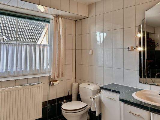 Vollbad im Obergeschoss