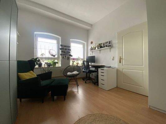 Arbeitszimmer (2. OG / DG - rechts)