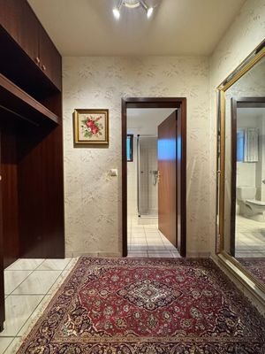 Garderobe Hinterhaus