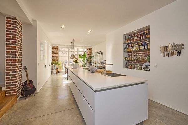 Küche mit Essbereich