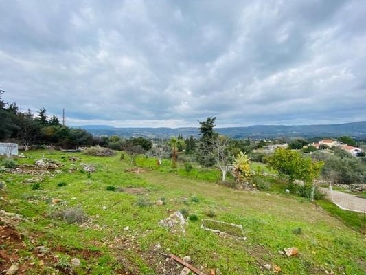 Schönes Grundstück zum Verkauf im Dorf Filippos, Kreta