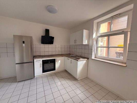 Küche mit Einbauküche