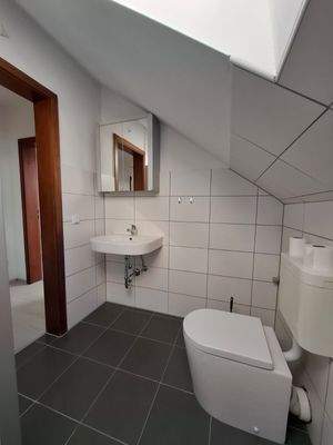 Badezimmer 2 (2).jpeg