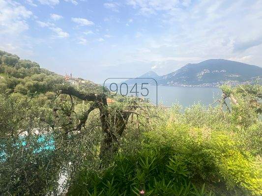 Historisches Gebäude mit 7 Luxusapartments und Pool in Brenzone sul Garda - Gardasee