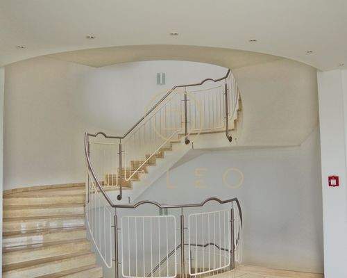 Innenansicht - Treppenhaus 1