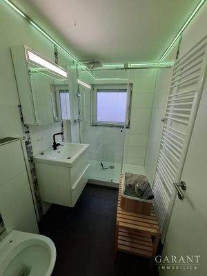 Bad mit Fenster