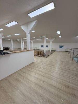 PHOTO-2025-11-10-17-08-49 (5).jpg