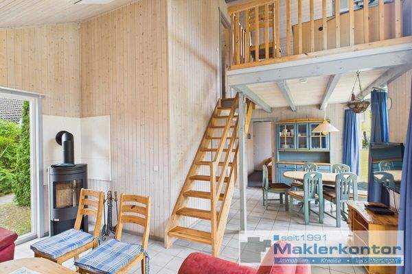 Wohnzimmer mit Essbereich