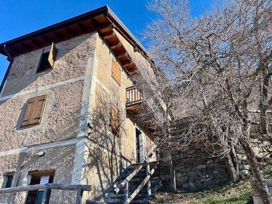 Wohnung-in -Val-di-cembra_Wohnung-in-Trient-kaufen_Zweizimmerwohnung-in-Trient_Val-di-cembra-wohnung-kaufen_ferienwohnung-trentino-kaufen_wohnung-im-trentini-kaufen_Appartamento-in-vendita-Val-di-Cembra_Comprare-casa-in-Trentino_Bilocale-in-vendita-Italia