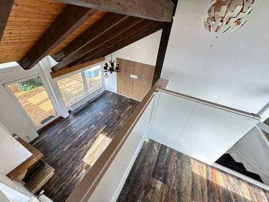 Galarie sicht auf Wohnzimmer.JPG