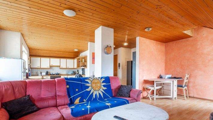 Wohn- und Essbereich mit Küche