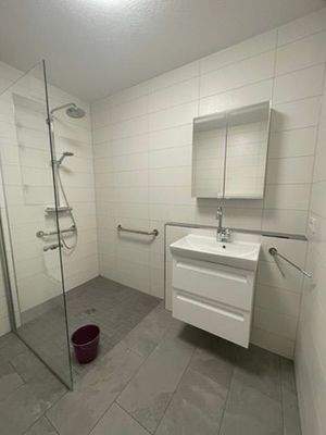 BDC753FA-794E-4BB4-A515-B1DC726F107F_4_5005_c