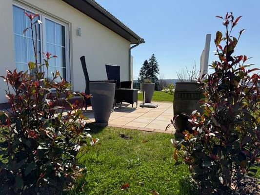 Weitere nach Westen ausgerichtete Terrasse 
