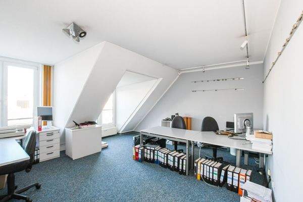 Büro 3