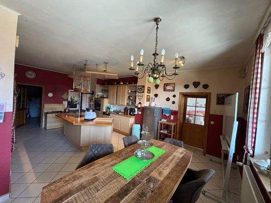 Koch- und Essbereich EG