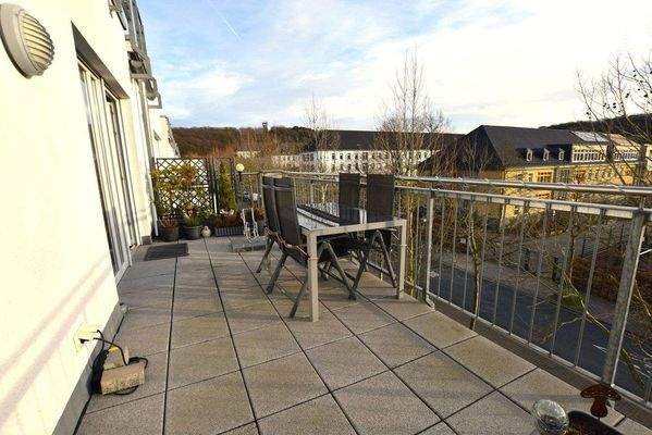 großer Südbalkon.2.JPG