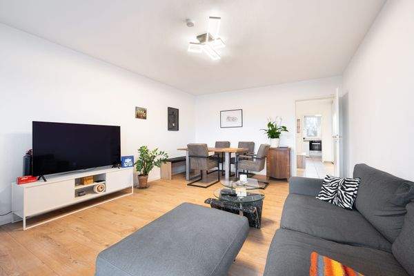 großzügiger Wohnbereich