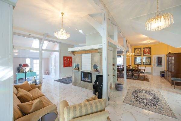 Wohnansicht Kamin.jpg