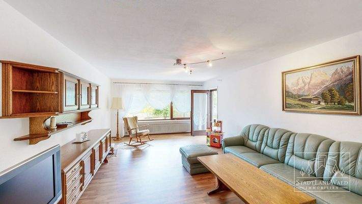 Wohnzimmer_EG_MFH_Vinningen_Hauptstr24a