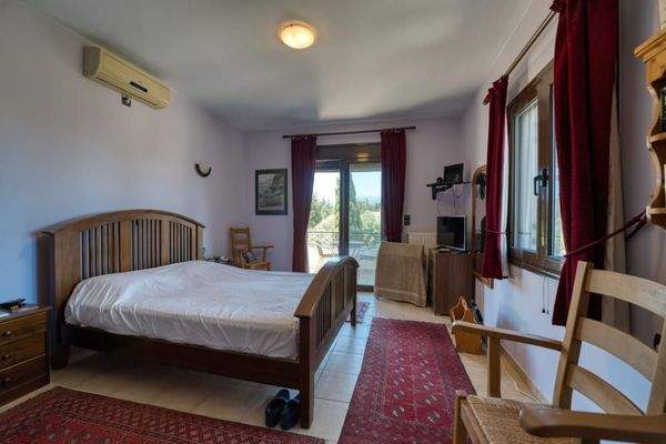 Kreta, Xirosterni: Ruhiges Anwesen in der Nähe des Strandes zu verkaufen