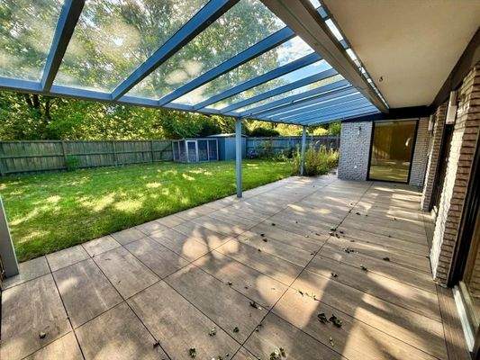 Überdachte Terrasse inkl. Beschattung