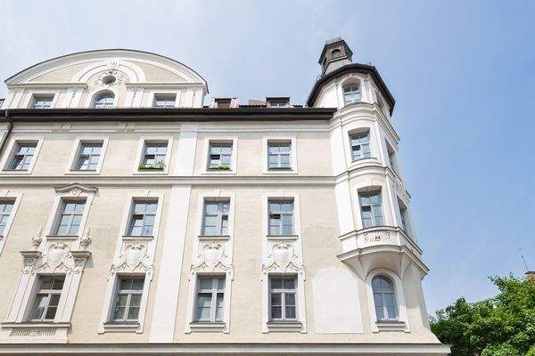 DAHOAM IS DAHOAM - Das gepflegte Haus steht in einer ruhigen Anliegerstraße