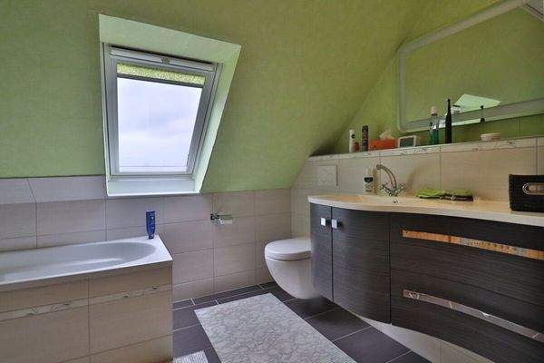 Dusch- und Wannenbad