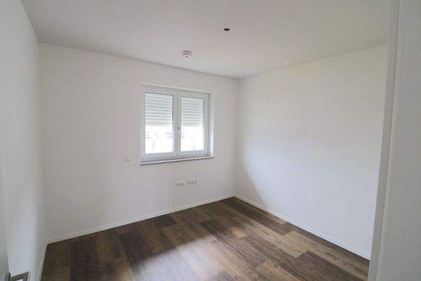 Gäste- Kinderzimmer, Büro