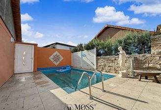 Garten mit Pool
