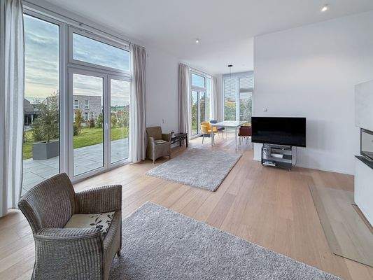 Offener Wohn- und Essbereich