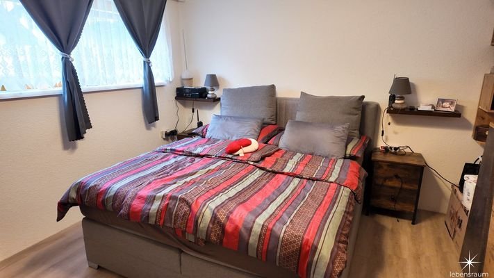 Schlafzimmer OG.