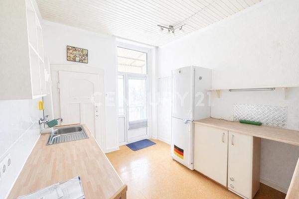 Küche 2. OG (KI bearbeitet)