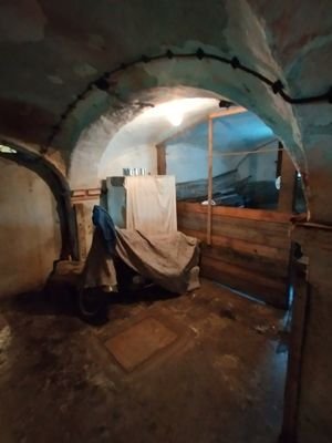 der zur Werkstatt umfunktionierte Stallbereich