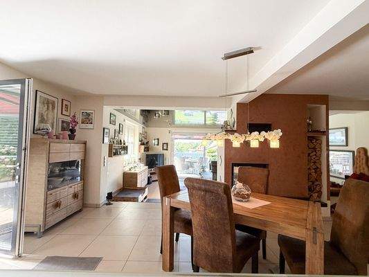 Essbereich Zugang seitliche Terrasse