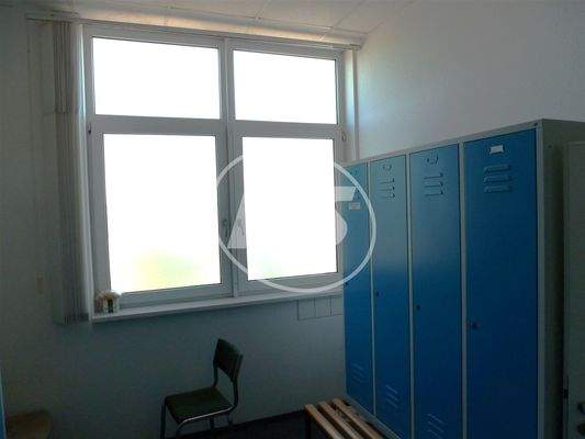 Büro_Umkleide im 1.OG
