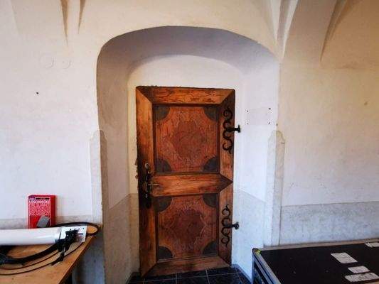 Historischer Durchgang