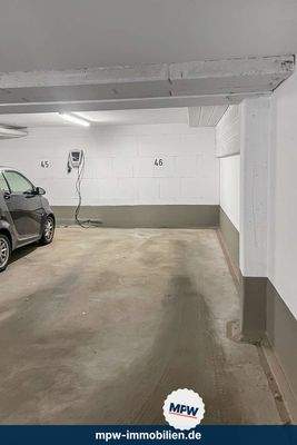 Tiefgaragenstellplatz