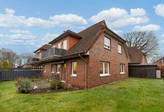 Rückansicht mit Garten