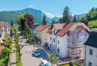 Tagwerkerstrasse mit Traunstein