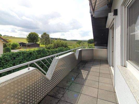 Balkon mit Blick ins Grüne