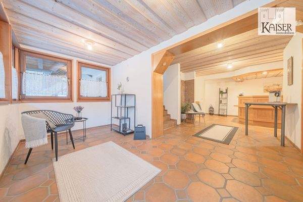 2-1 Empfang, Eingangsbereich (2)