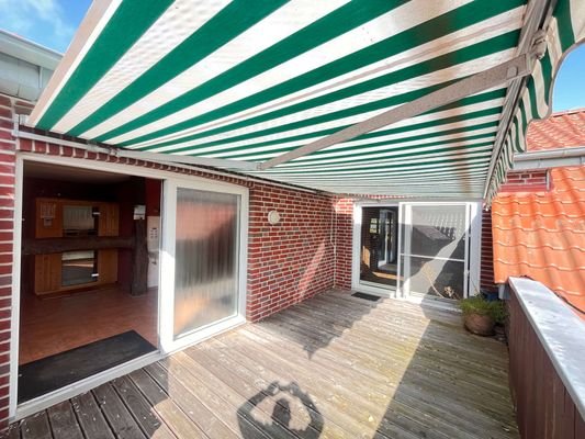 Balkon mit Markise