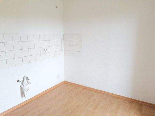 Küche mit Balkon (Foto aus baugleicher Wohnung)