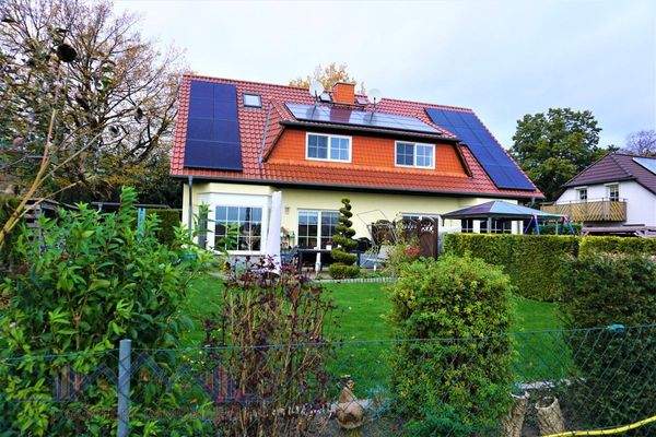 Photovotaikanlage für beide Häuser