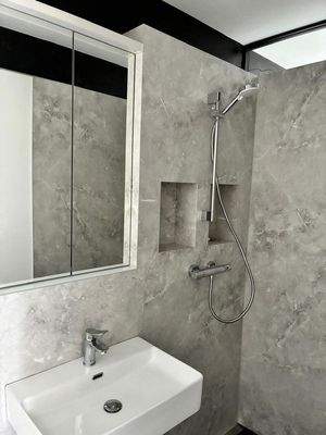 Dusche vom Gäste-WC