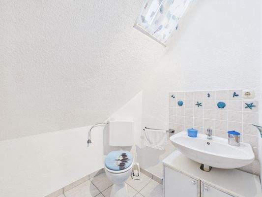 CAM04379G0-PR0076-STILL033