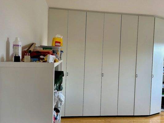 Dreizimmerwohnung-in-Leifers-zu-verkaufen-Leifers-Zentrum-Wohnung-mit-Balkon-mit-Garage-appartamento-trilocale-a-Laives-in-vendita-a-Laives-centro-con-balcone-e-garage