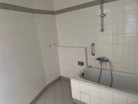 Ansicht II: Badezimmer