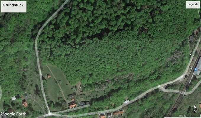Luftbild des Grundstücks